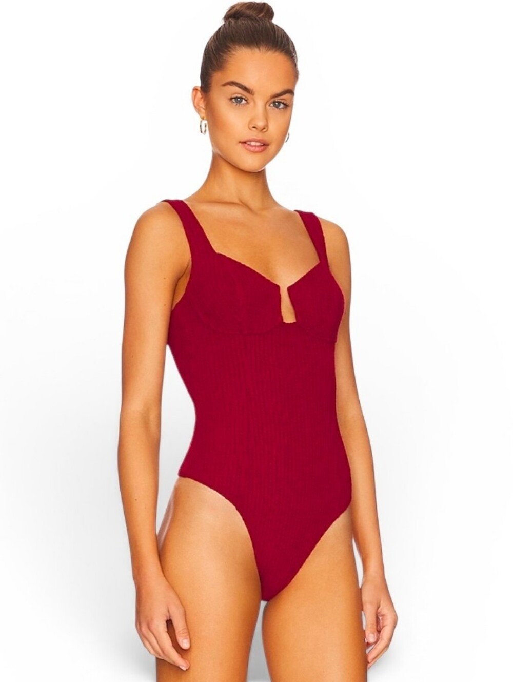 ASTR THE LABEL X REVOLVE Aria Resort Textured Bodysuit in Rasberry - Large